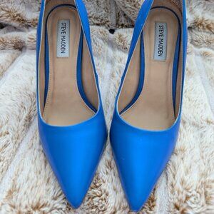 Steve Madden Blue Daisie Pumps Size 7.5